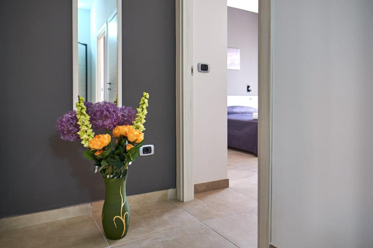 Bouganville House - Casa Vacanze Triparni Екстер'єр фото