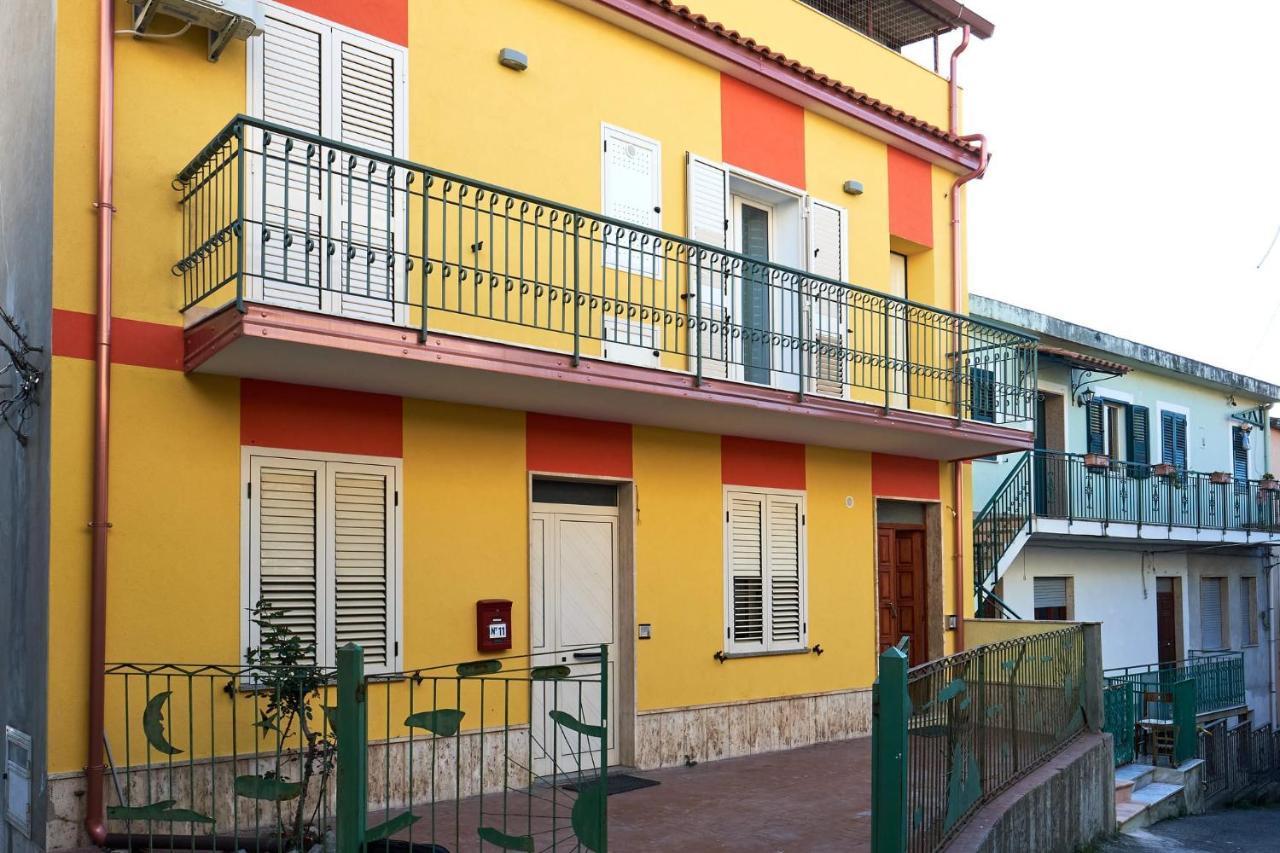 Bouganville House - Casa Vacanze Triparni Екстер'єр фото