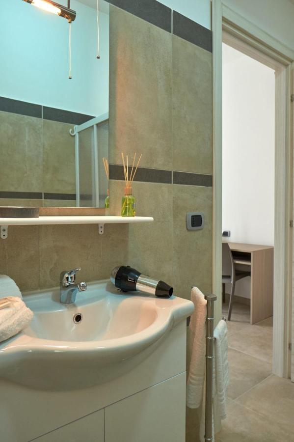 Bouganville House - Casa Vacanze Triparni Екстер'єр фото