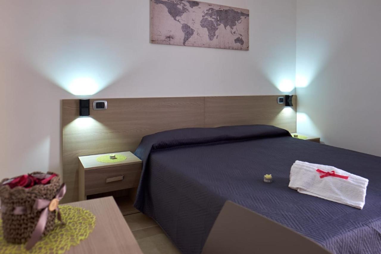 Bouganville House - Casa Vacanze Triparni Екстер'єр фото
