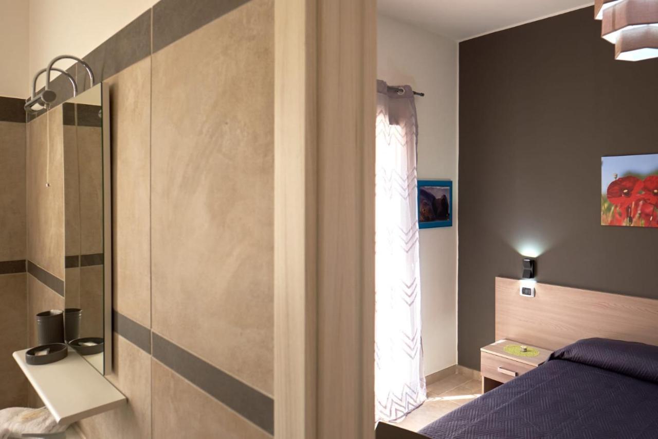 Bouganville House - Casa Vacanze Triparni Екстер'єр фото